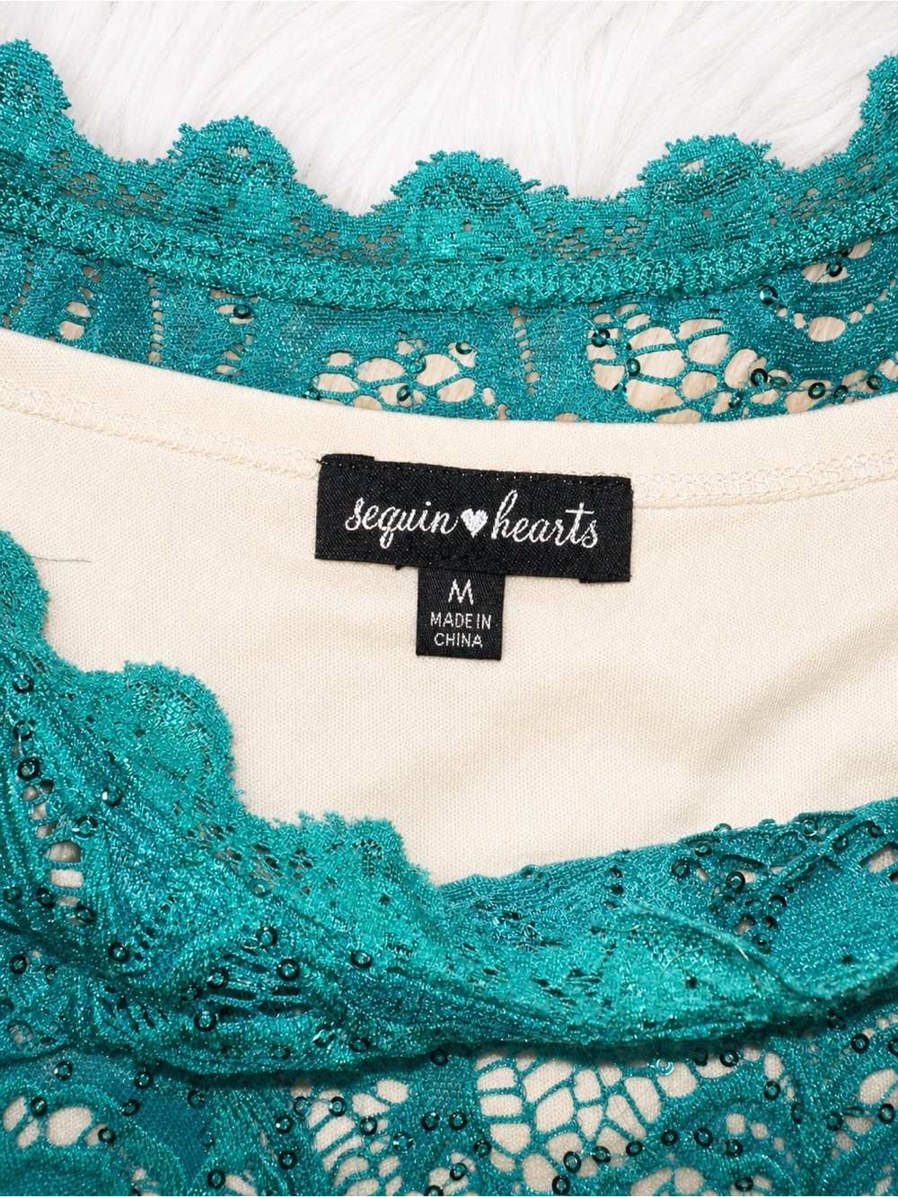 Sequin Hearts Emerald Green Lace Bodycon Dress Medium | Long Sleeve Cocktail - Picture 3 of 4